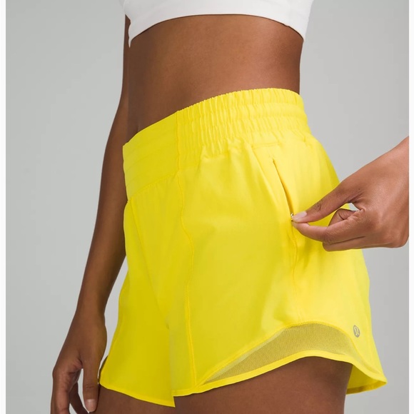 💛LULULEMON HIGH RISE HOTTY HOT SHORT 4”-SONIC YELLOW-6,8,10,12💛 - Picture 5 of 15
